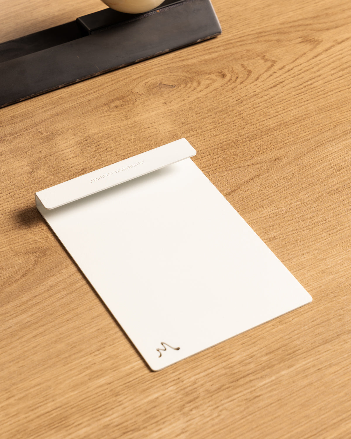 pad=blank;holder=white