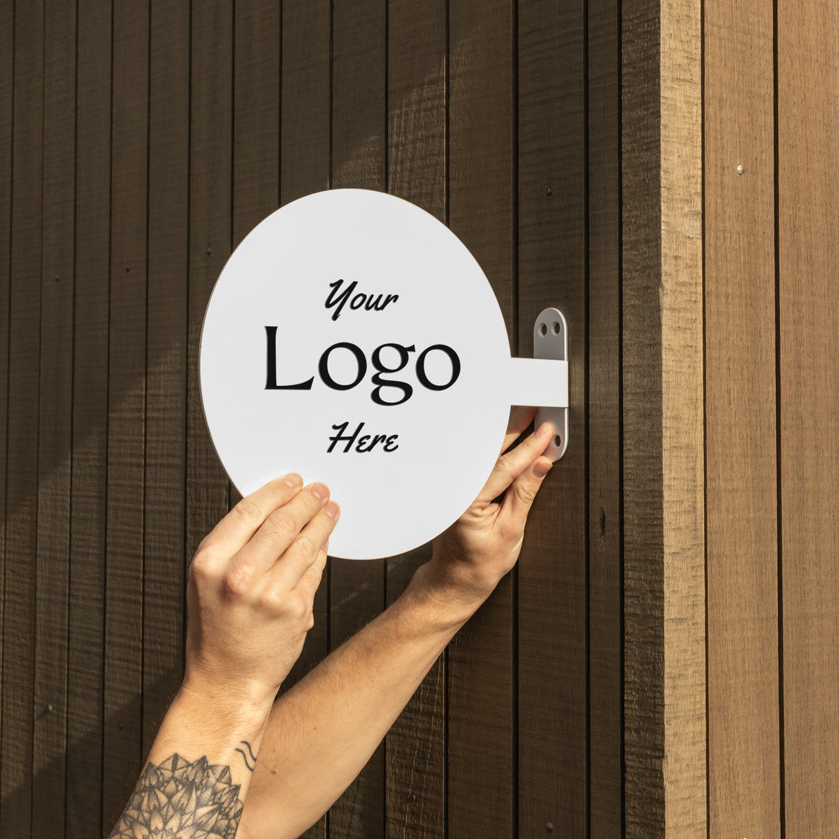 FOLD Round Sign 250 — White