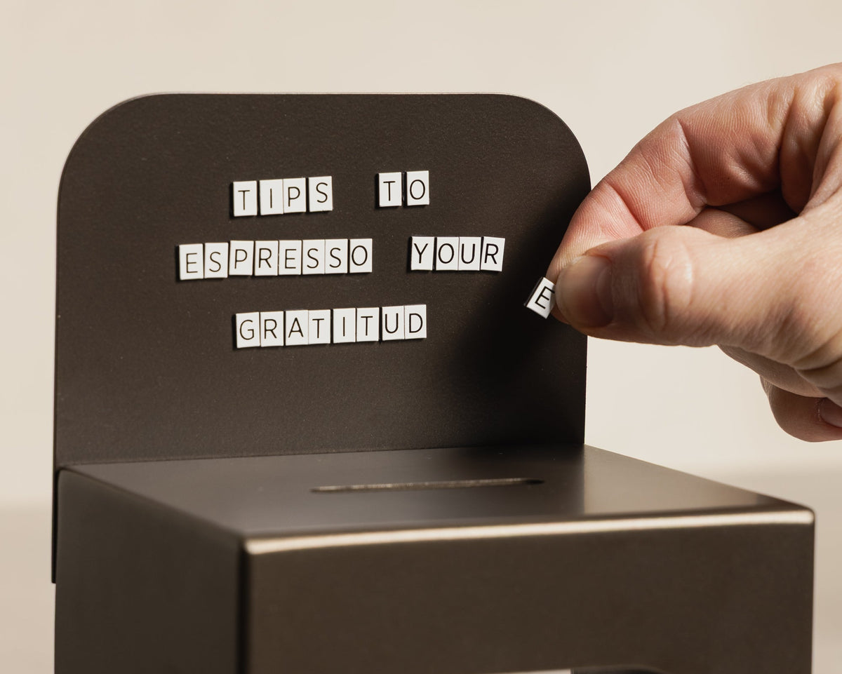 FOLD Tip Box magnetic message